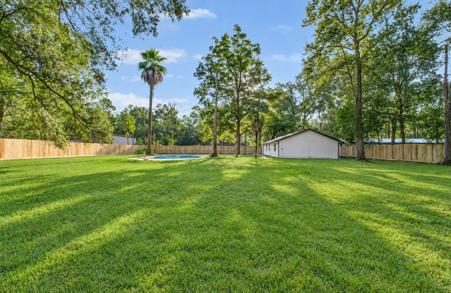 16718 Charleston Drive Property Photo 33