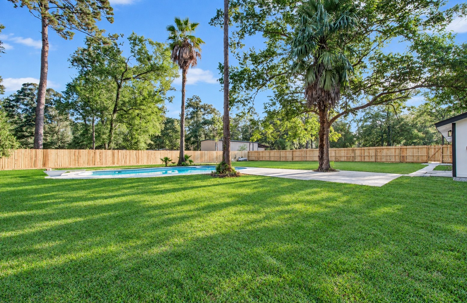 16718 Charleston Drive Property Photo 34