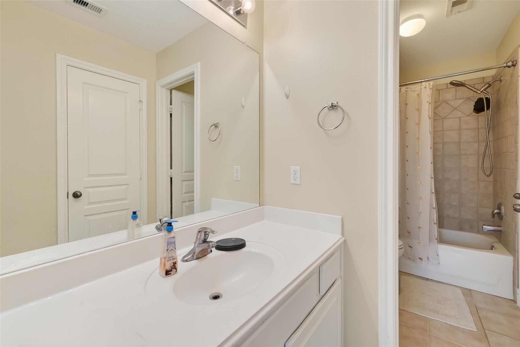 14419 Manorbier Lane, Sugar Land Tx 77498 Property Photo 25