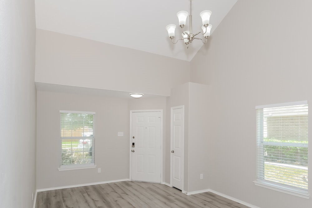 7318 Cypress Prairie Drive Property Photo 4