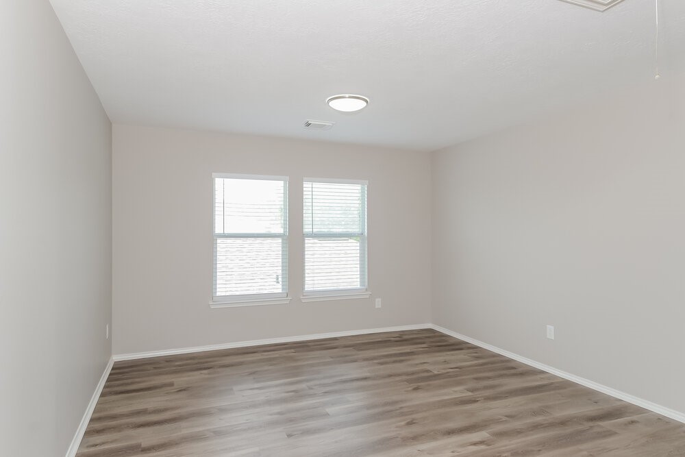 7318 Cypress Prairie Drive Property Photo 13