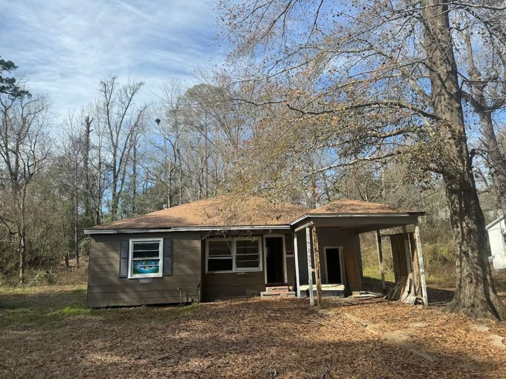 415 2nd Street Property Photo