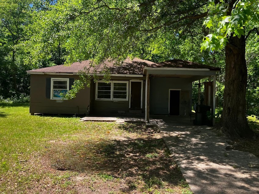 415 2nd Street Property Photo 1