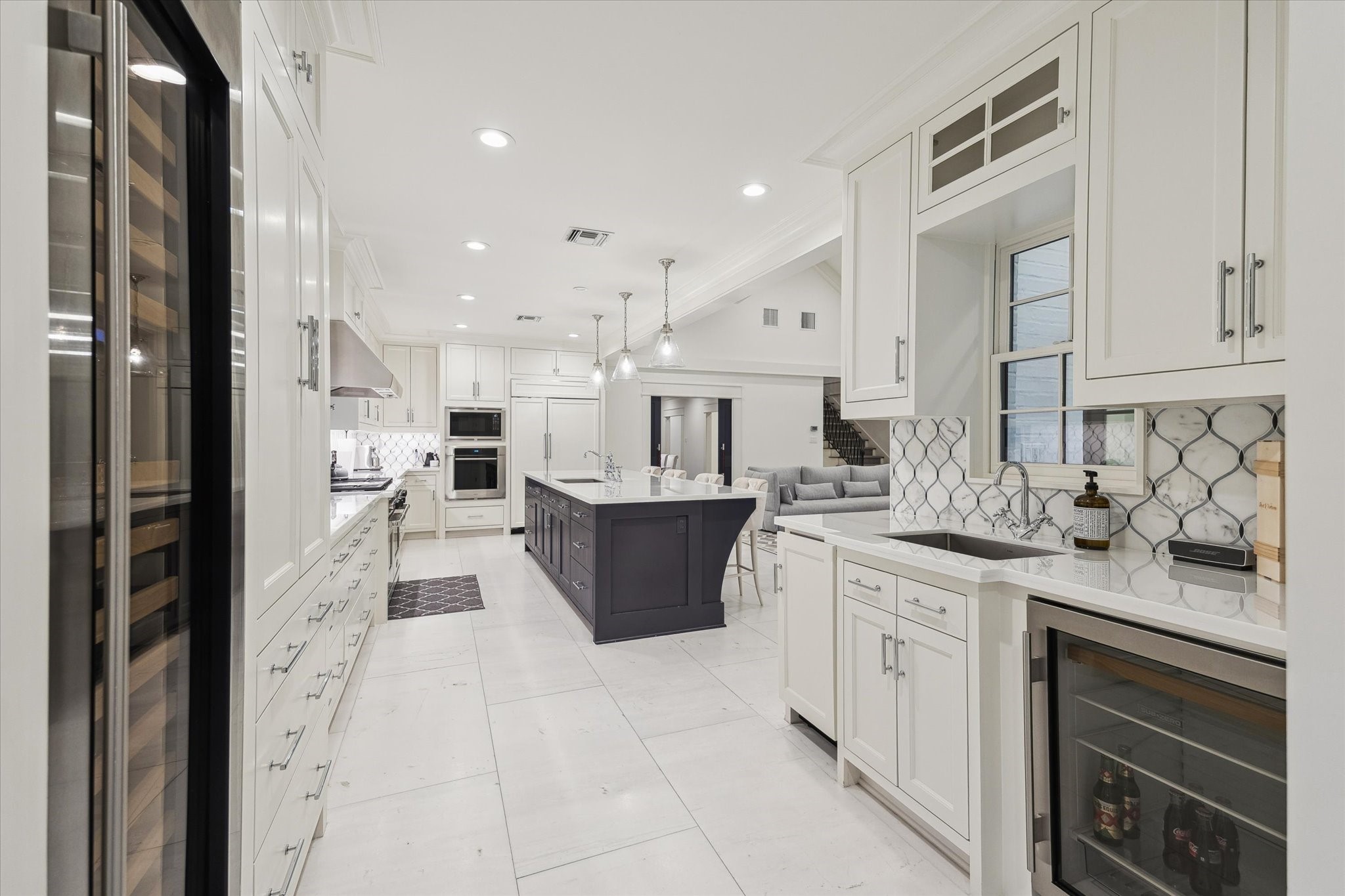 1702 South Boulevard Property Photo 5