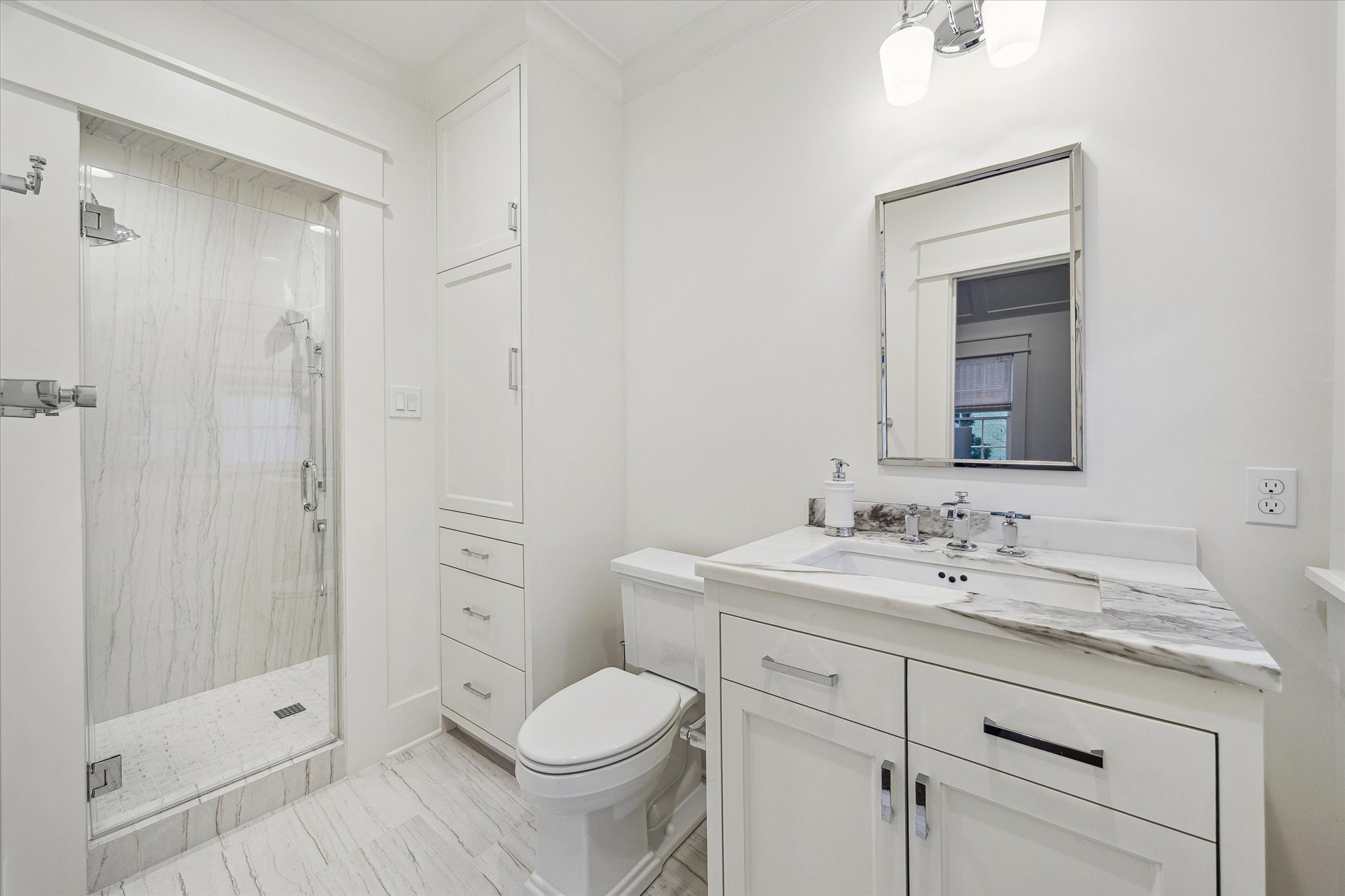 1702 South Boulevard Property Photo 20