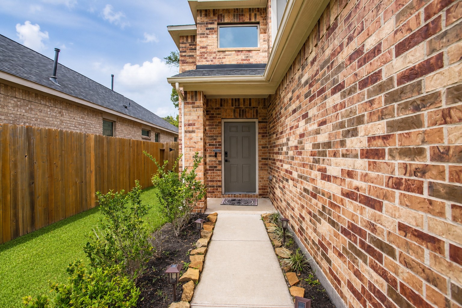 27094 Grey Fox Run Property Photo 8
