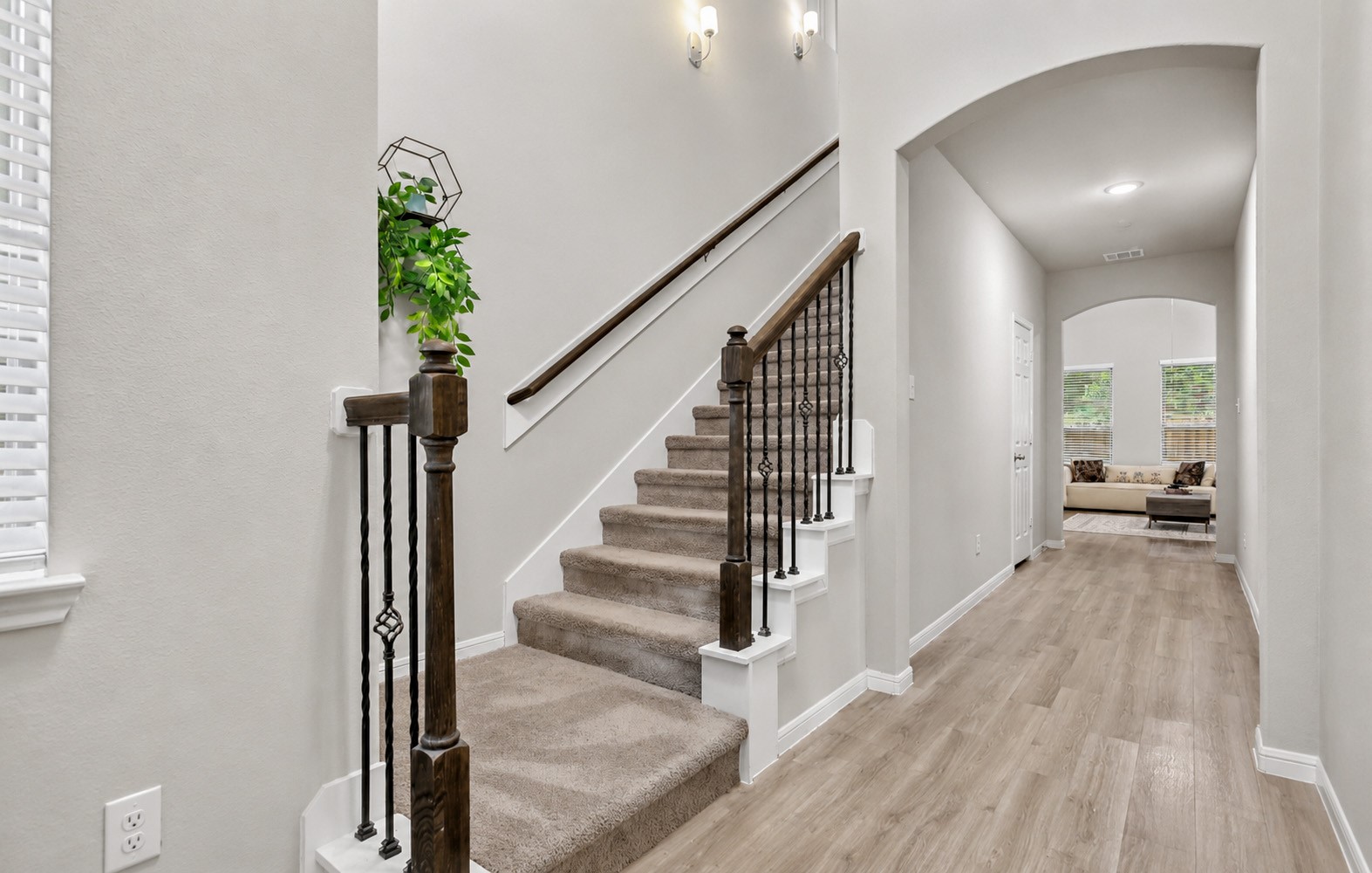 27094 Grey Fox Run Property Photo 10