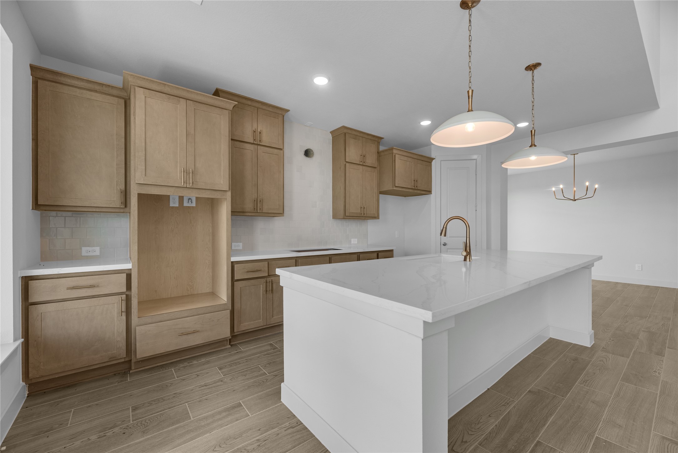8615 Gleaming Village Way Property Photo 6