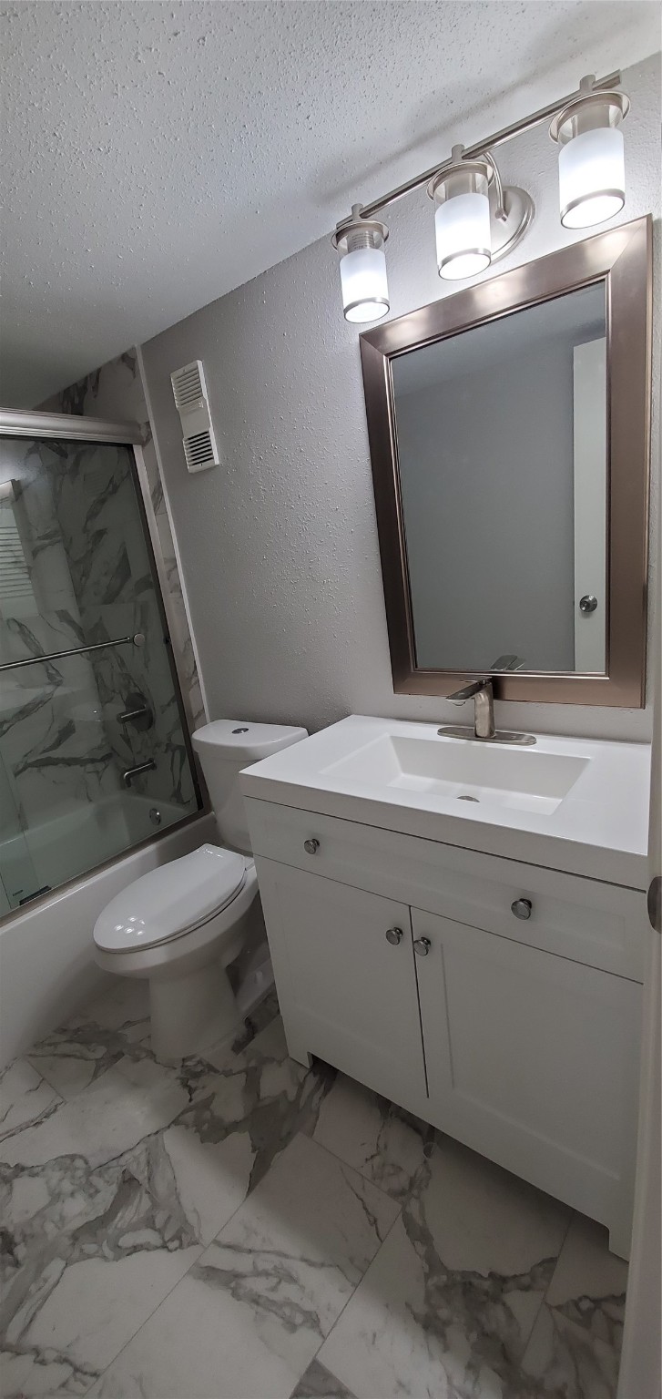 12955 Woodforest Boulevard 38 Property Photo 11