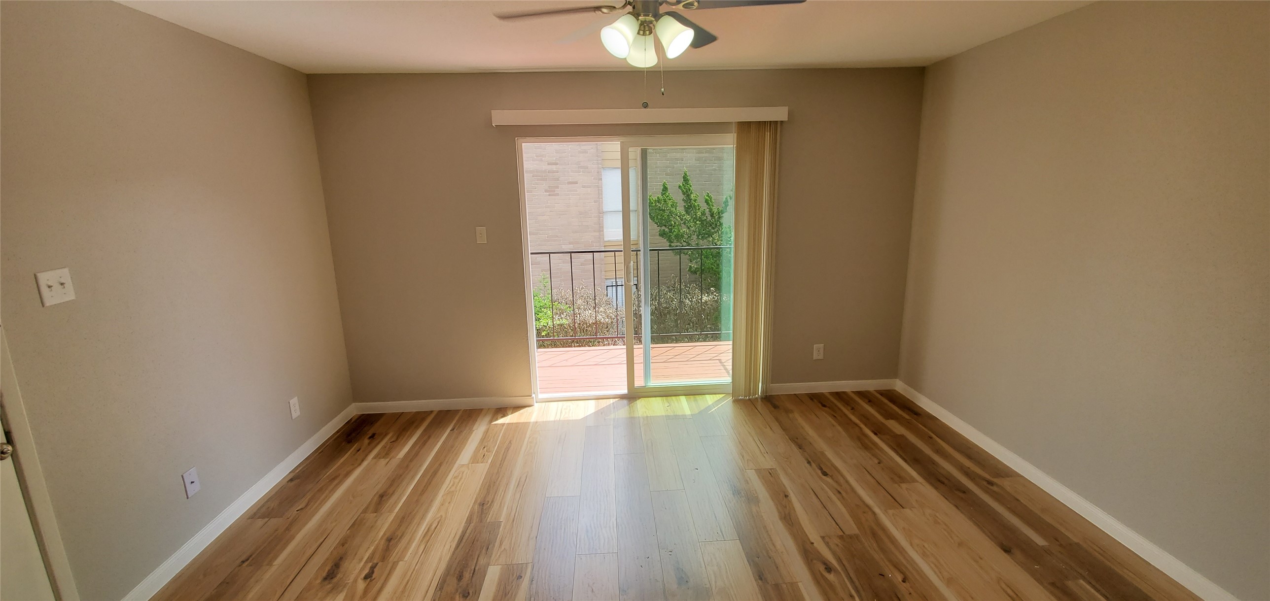 12955 Woodforest Boulevard 38 Property Photo 21