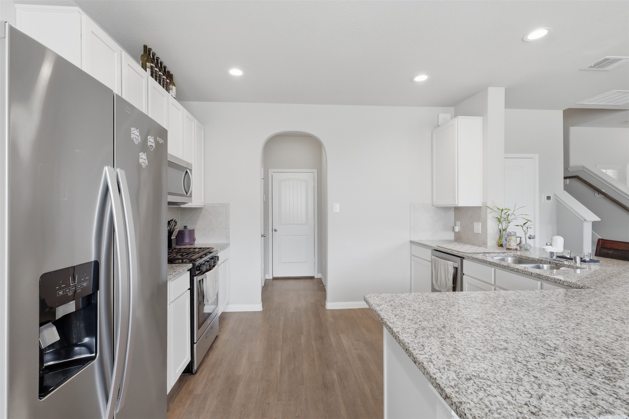 17622 Holroyd Road Property Photo 10