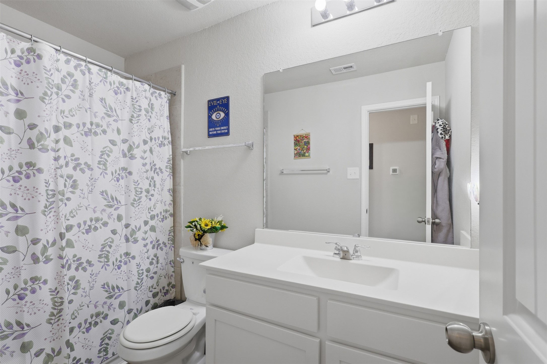 17622 Holroyd Road Property Photo 23