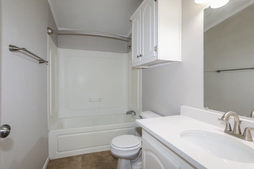 21039 Sweet Blossom Lane Property Photo 15