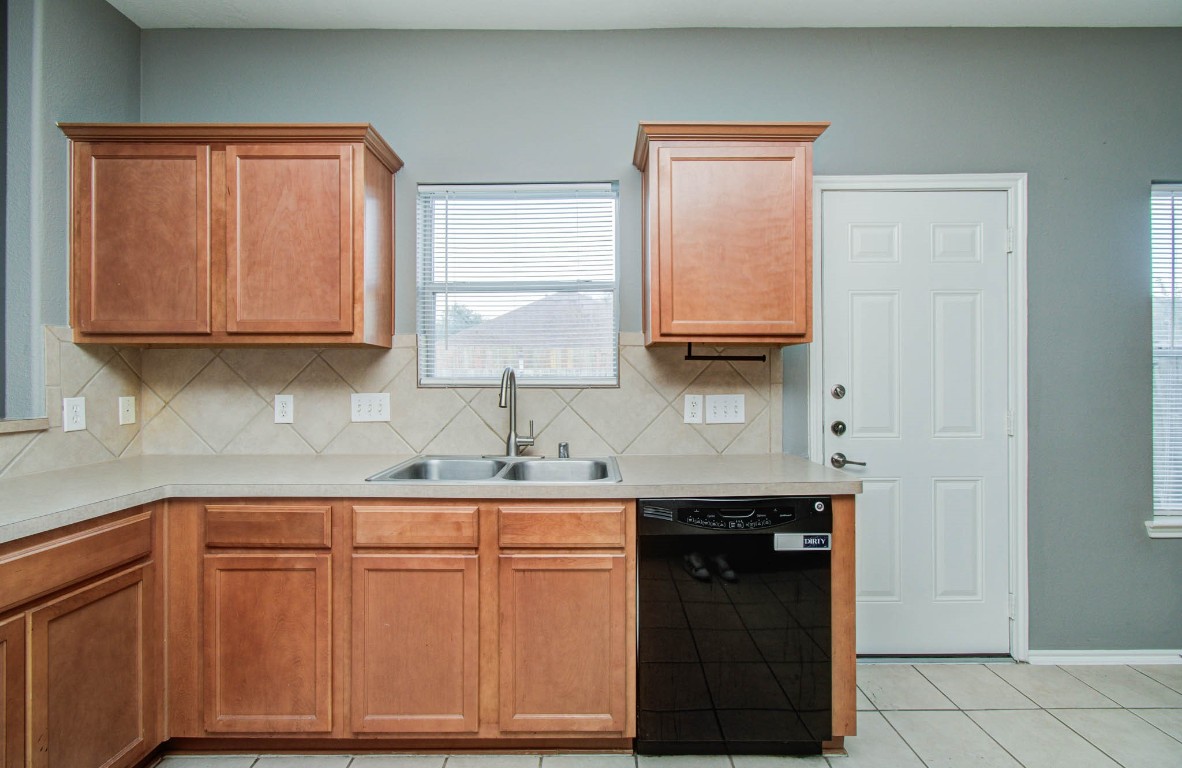 14034 Chelseahurst Lane Property Photo 17