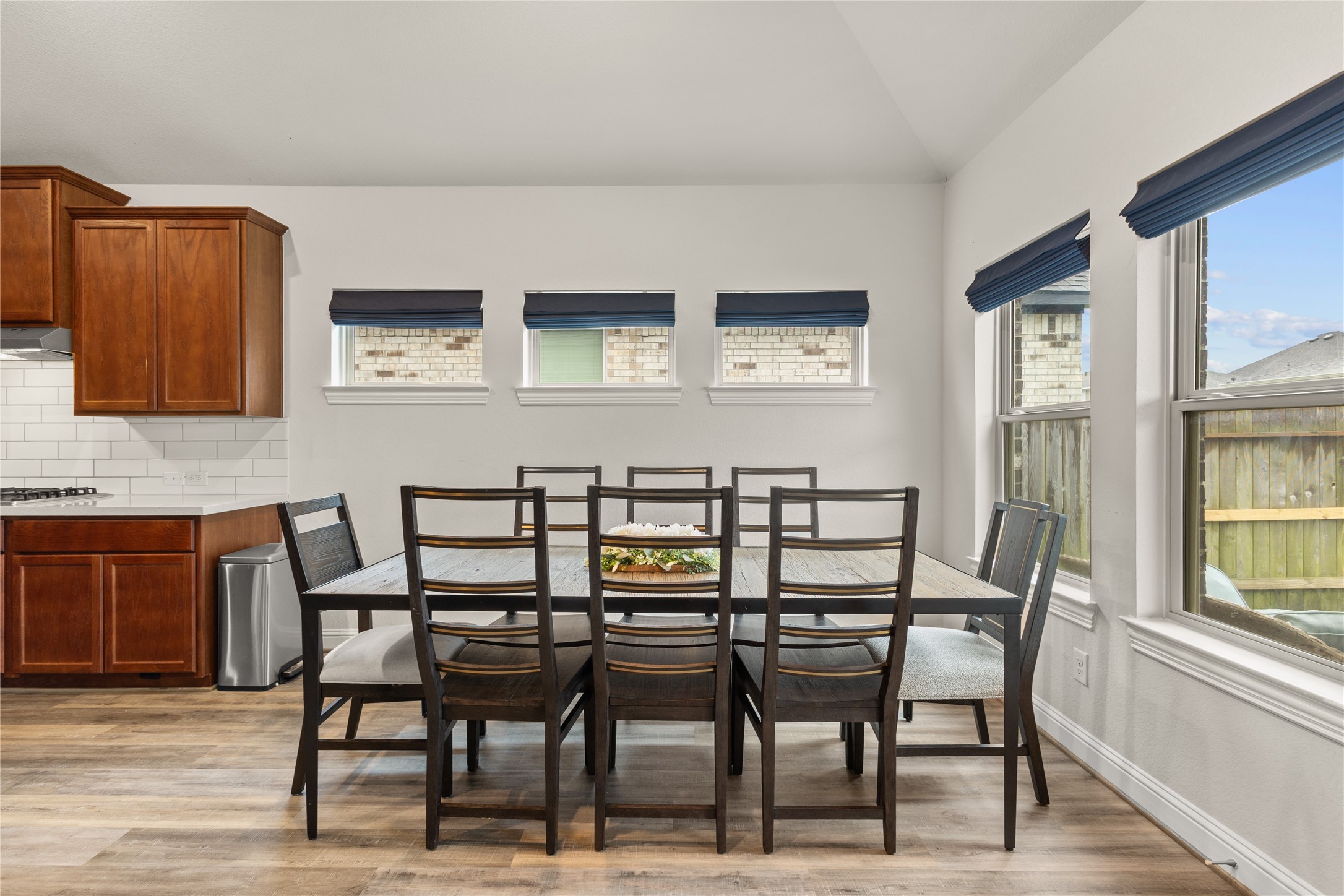 6027 Thief River Falls Drive Property Photo 11