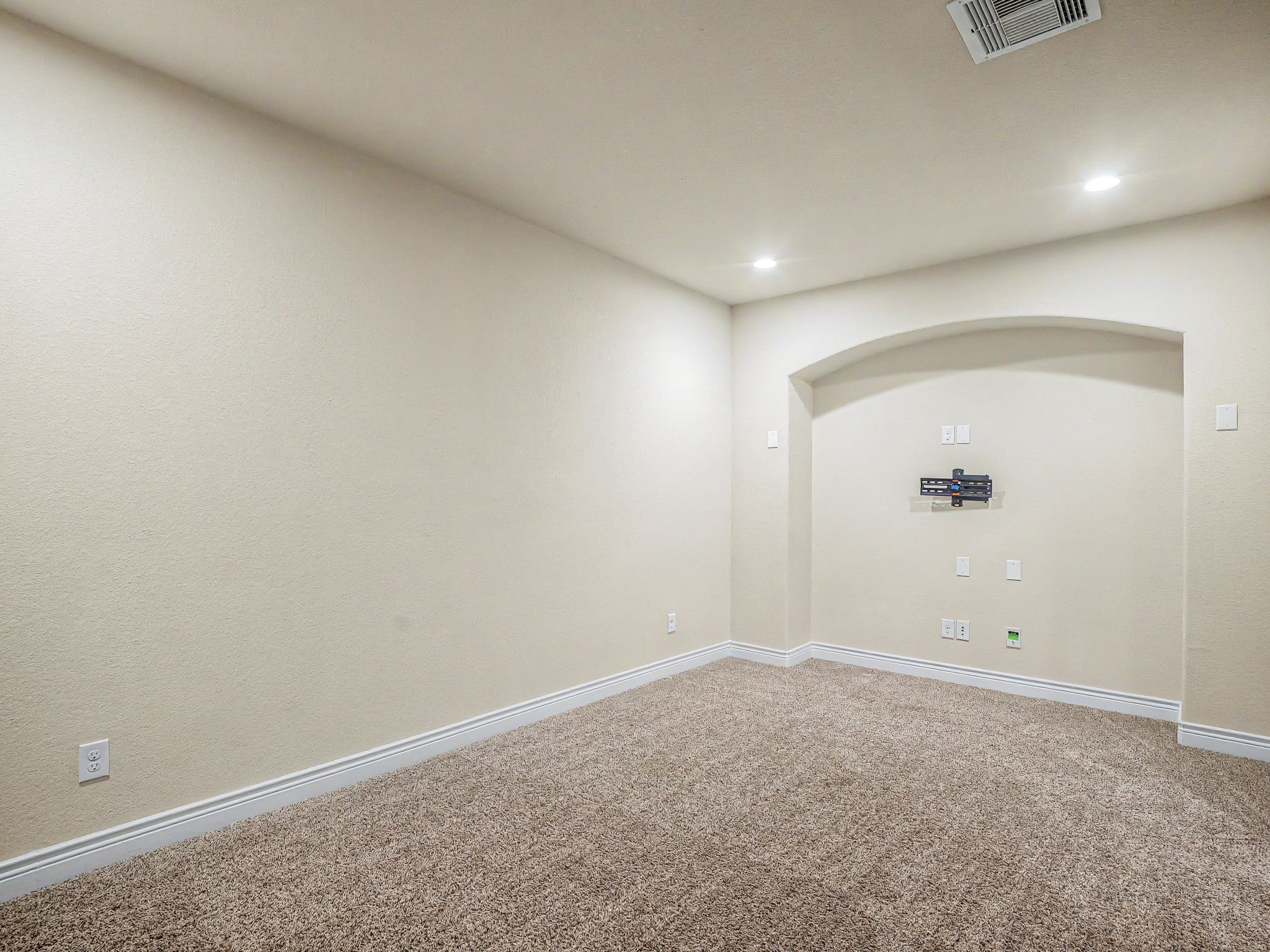 24227 Peralta Glen Lane Property Photo 31