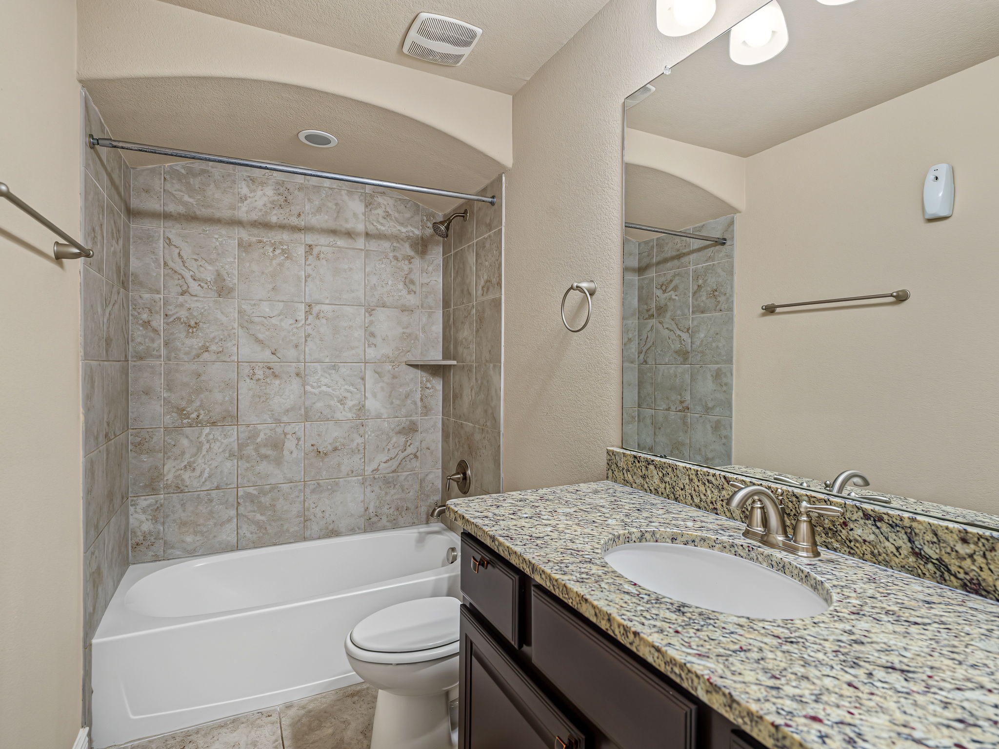 24227 Peralta Glen Lane Property Photo 33