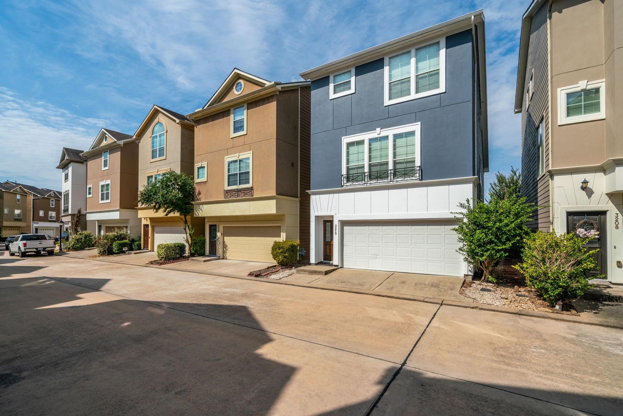 3210 Clearview Circle Property Photo 4
