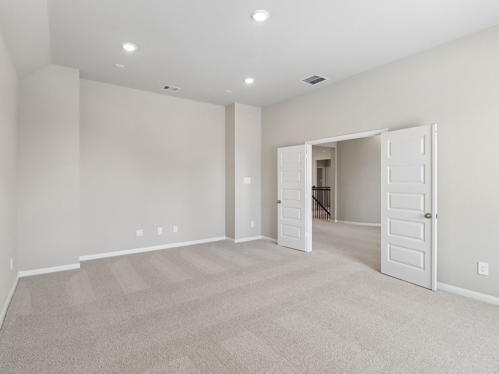6103 Golden Plover Lane Property Photo 14