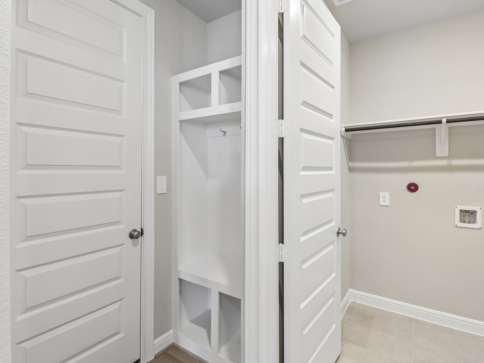 6103 Golden Plover Lane Property Photo 32