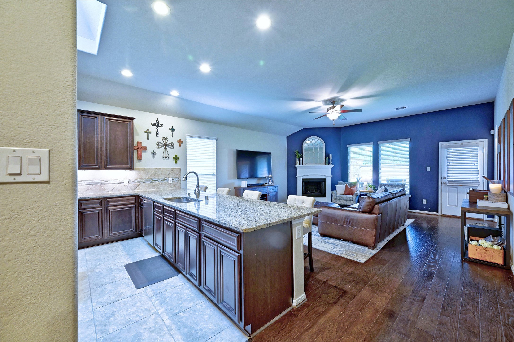 23118 Southern Brook Trail Property Photo 15