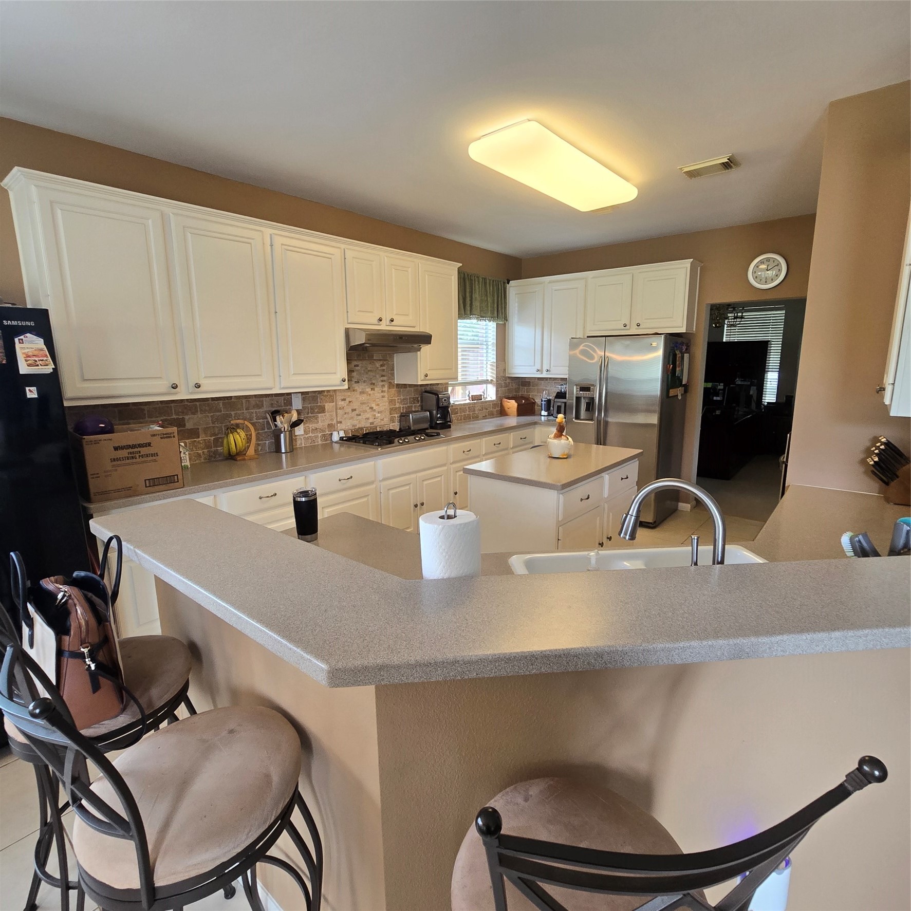 2431 Oyster Loop Drive Property Photo 3