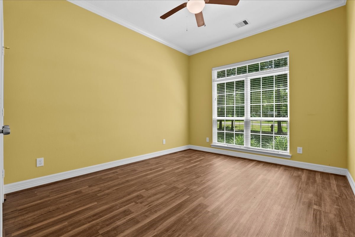 607 Oak Street Property Photo 29