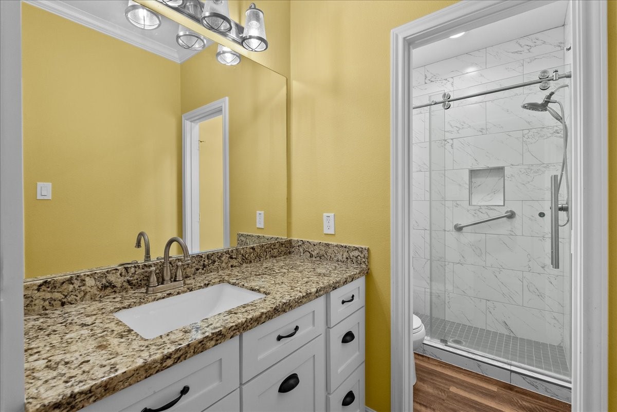 607 Oak Street Property Photo 31