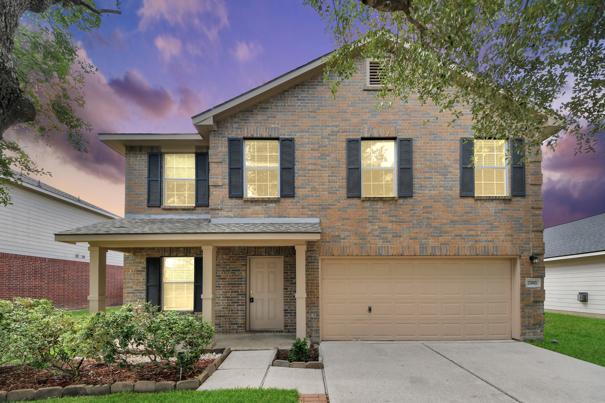 22015 Silverfield Park Lane Property Photo 2