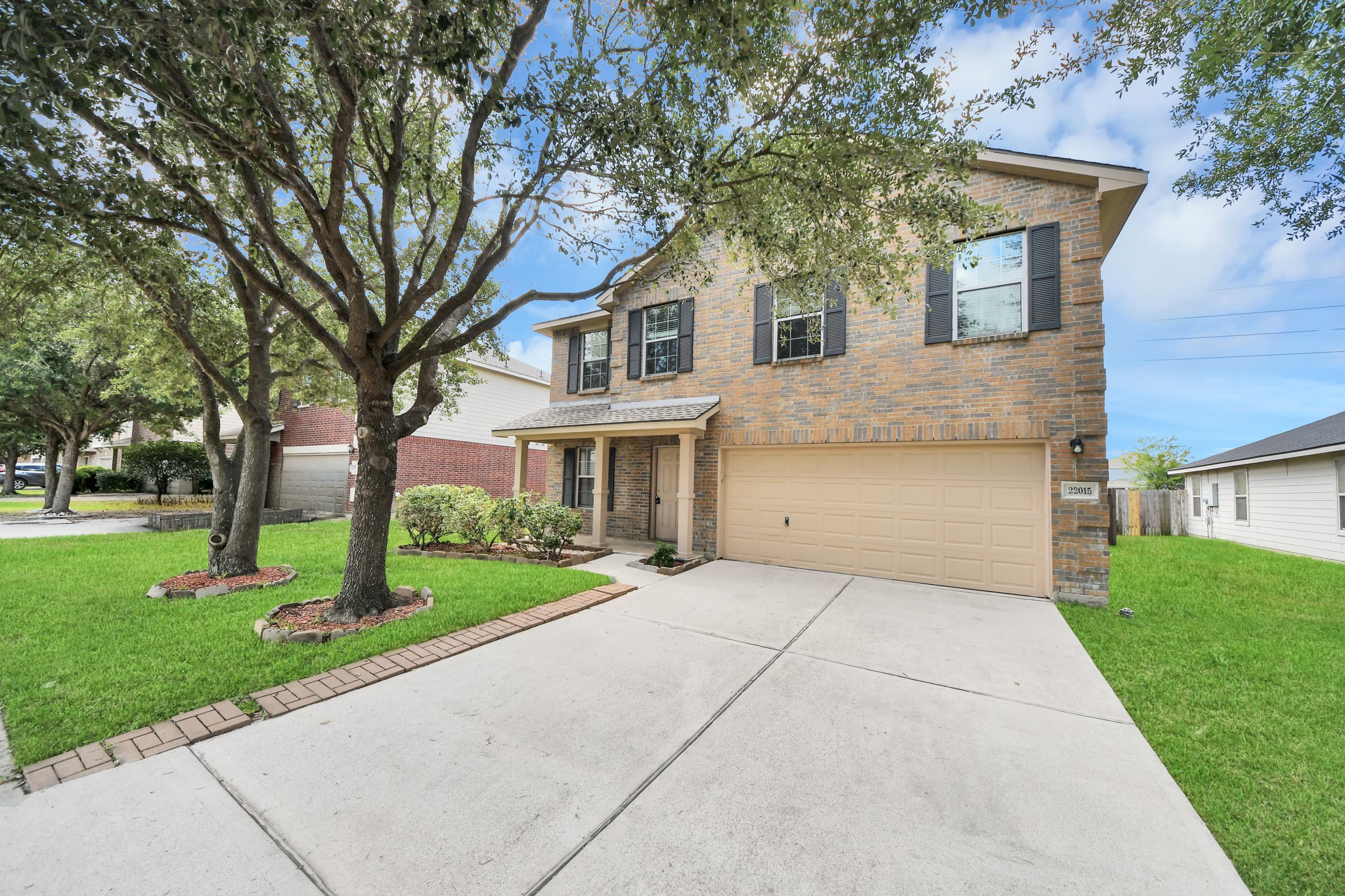 22015 Silverfield Park Lane Property Photo 3