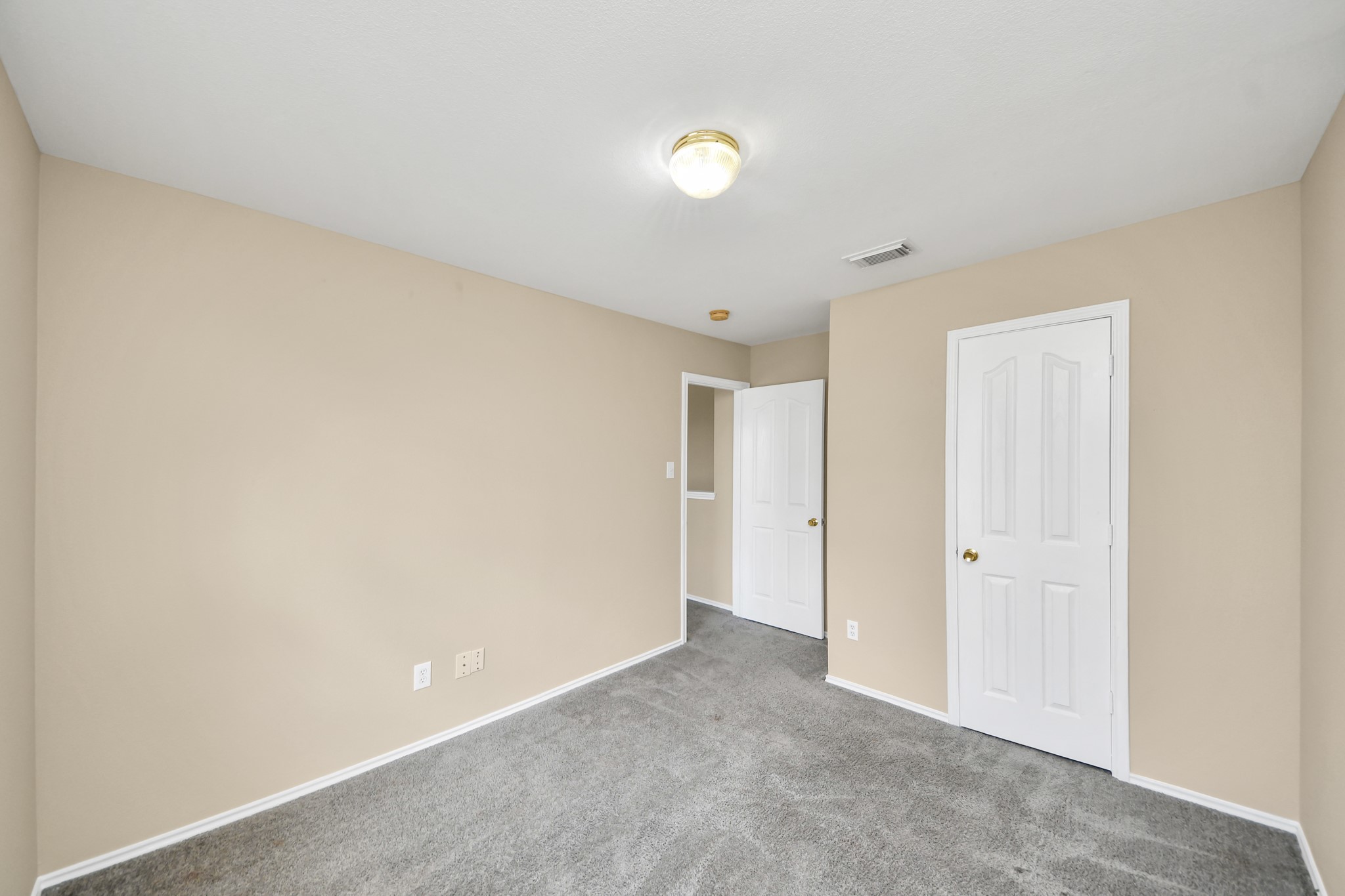 22015 Silverfield Park Lane Property Photo 11
