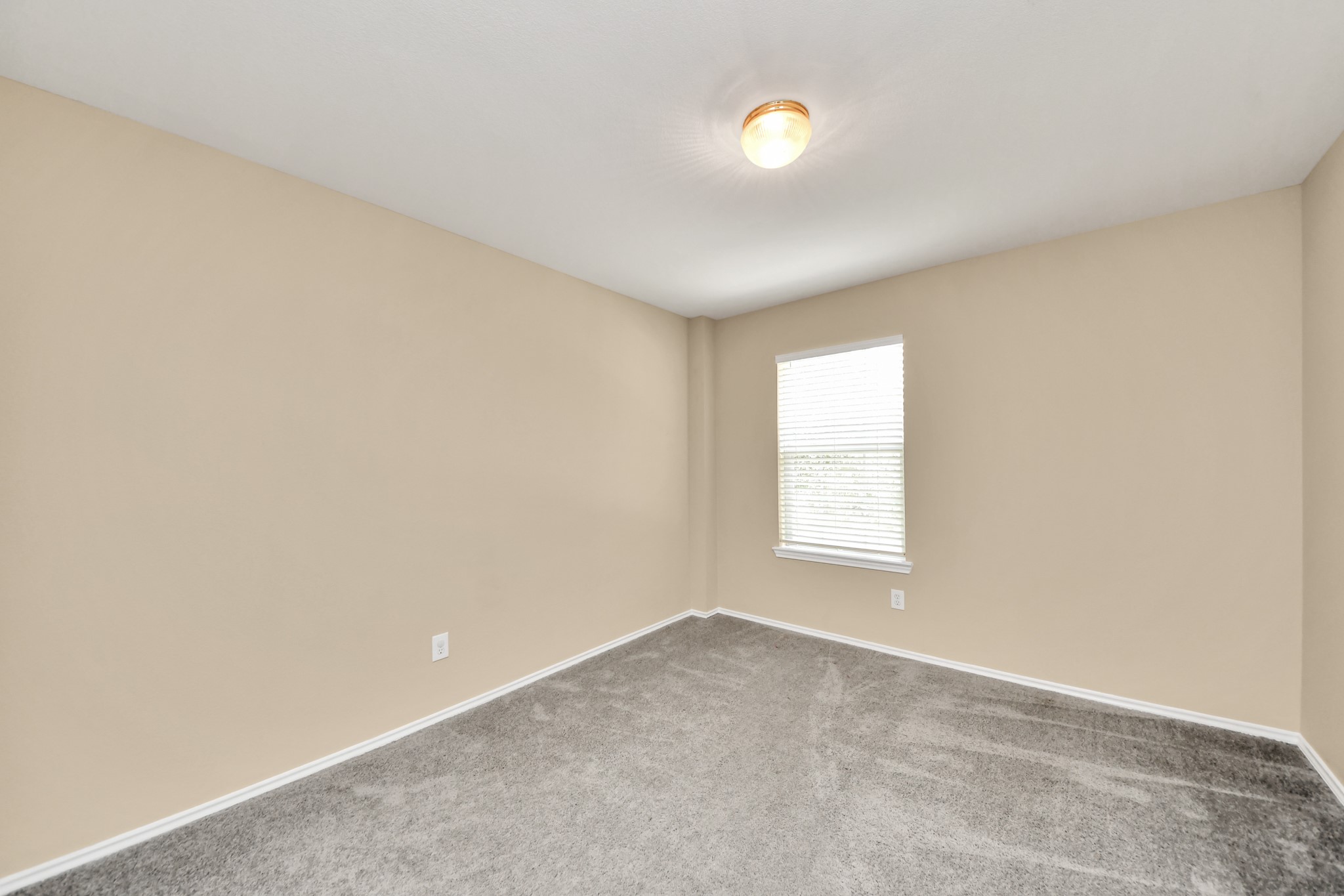 22015 Silverfield Park Lane Property Photo 16