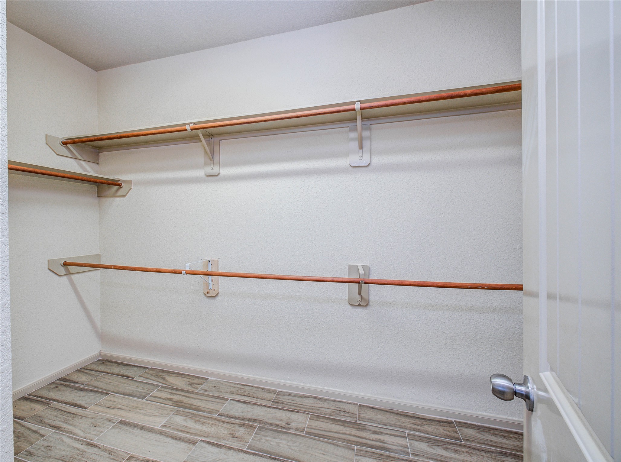 22411 Albee Drive Property Photo 18