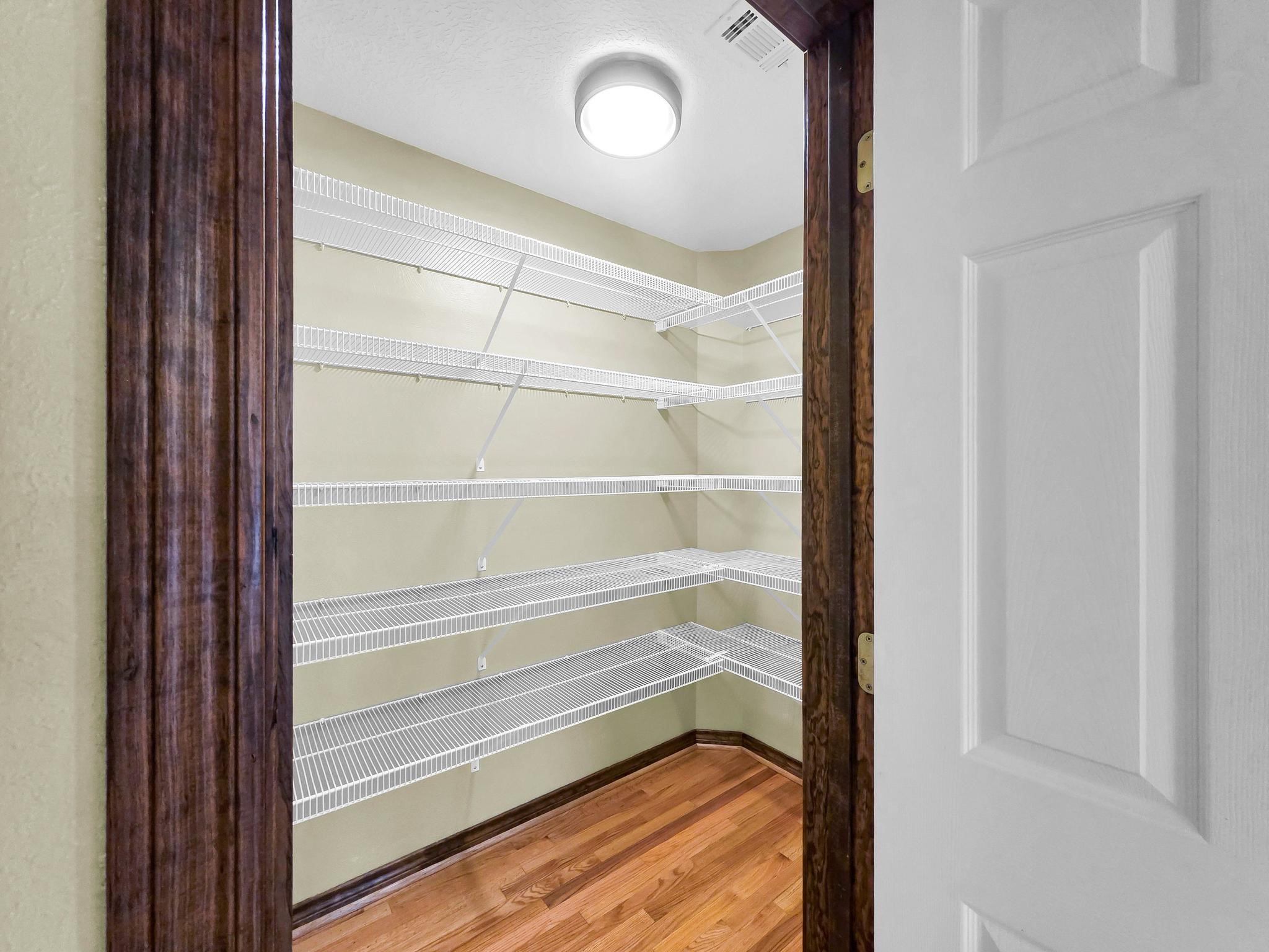 5 Twin Circle Drive Property Photo 22