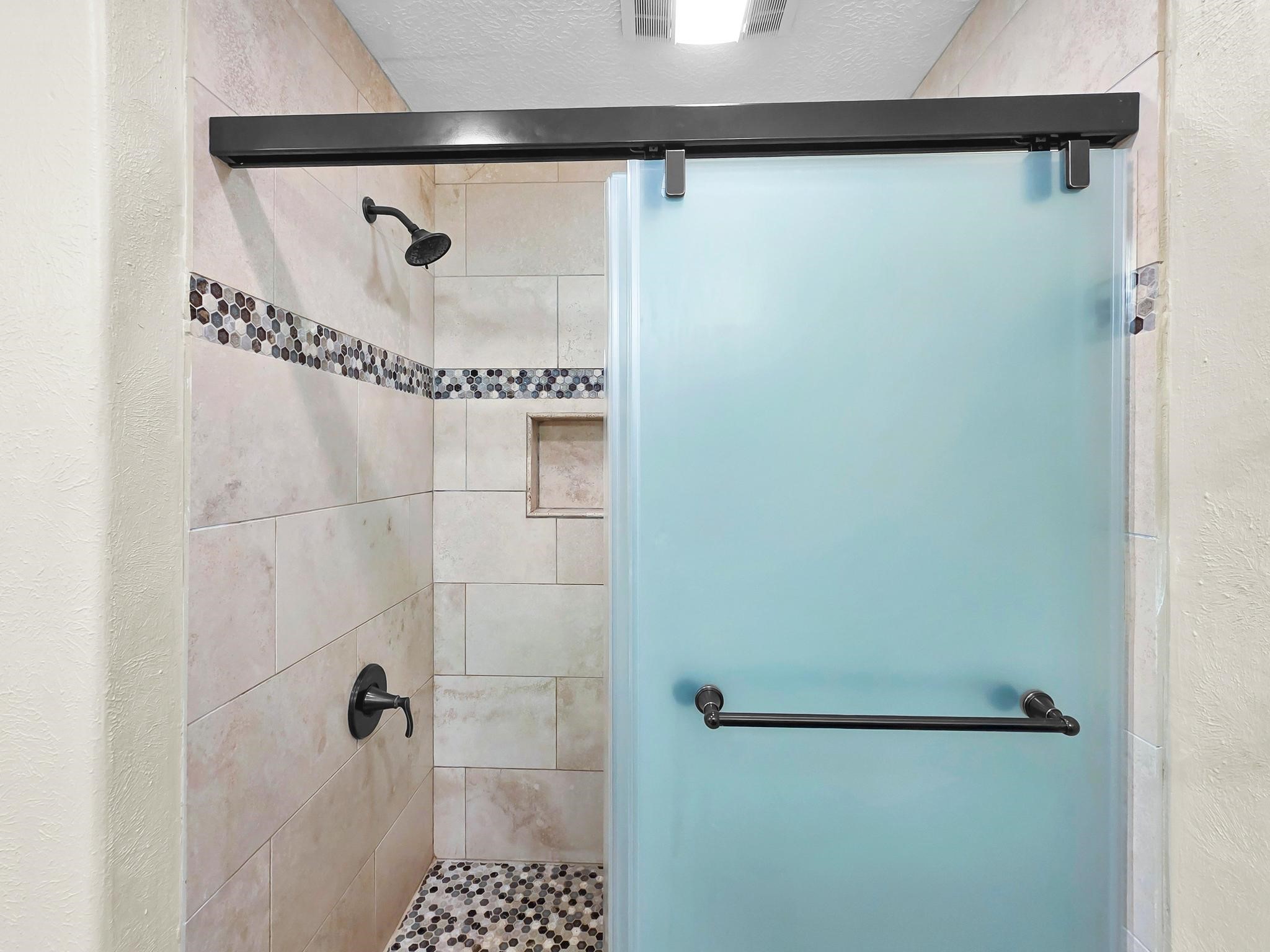5 Twin Circle Drive Property Photo 29