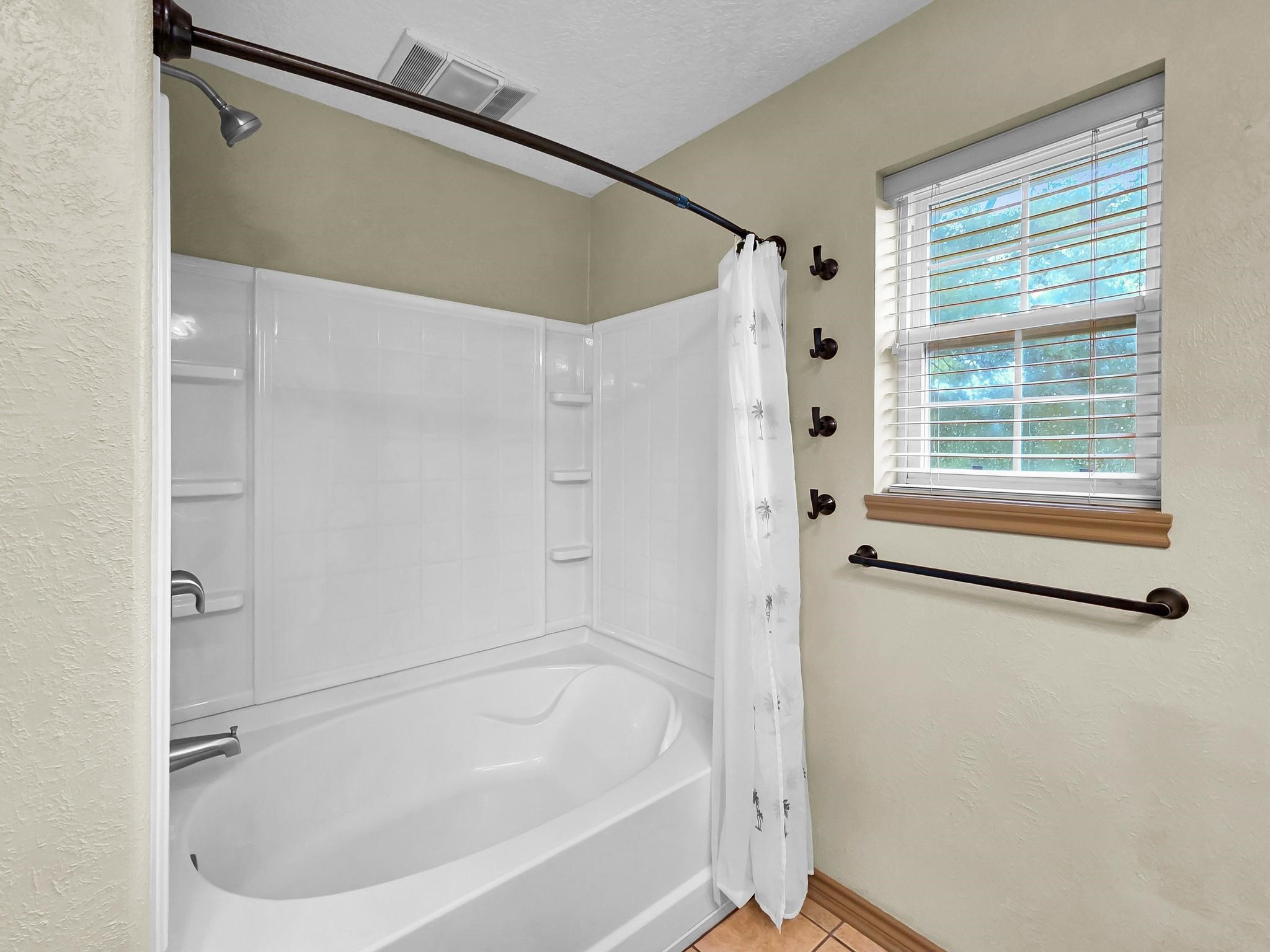 5 Twin Circle Drive Property Photo 31