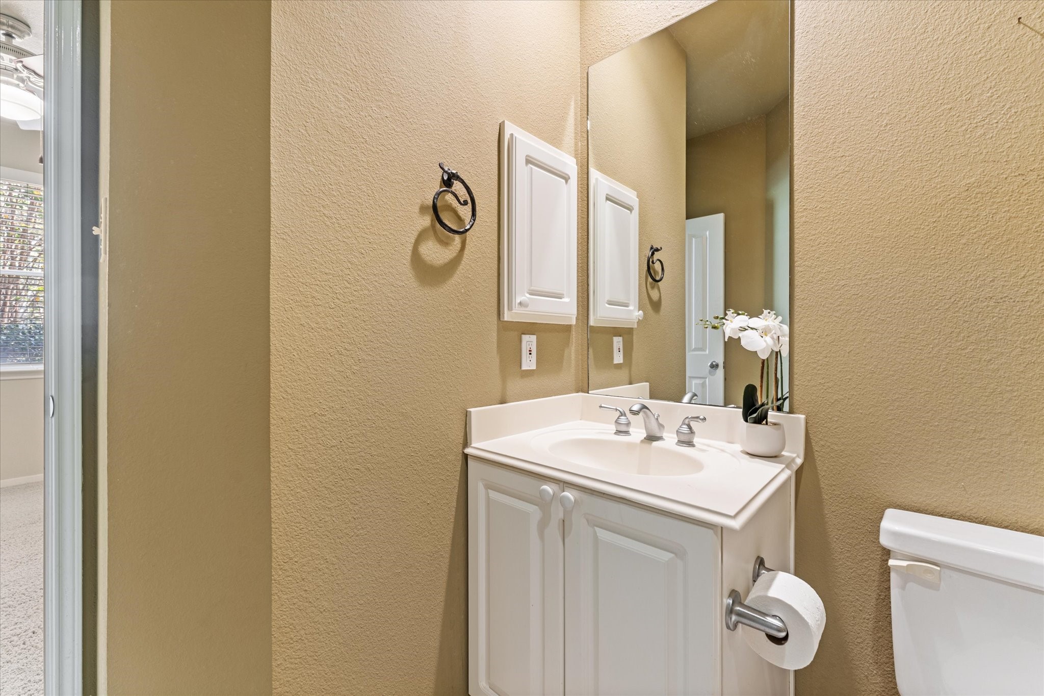 10 Seneca Place Property Photo 14