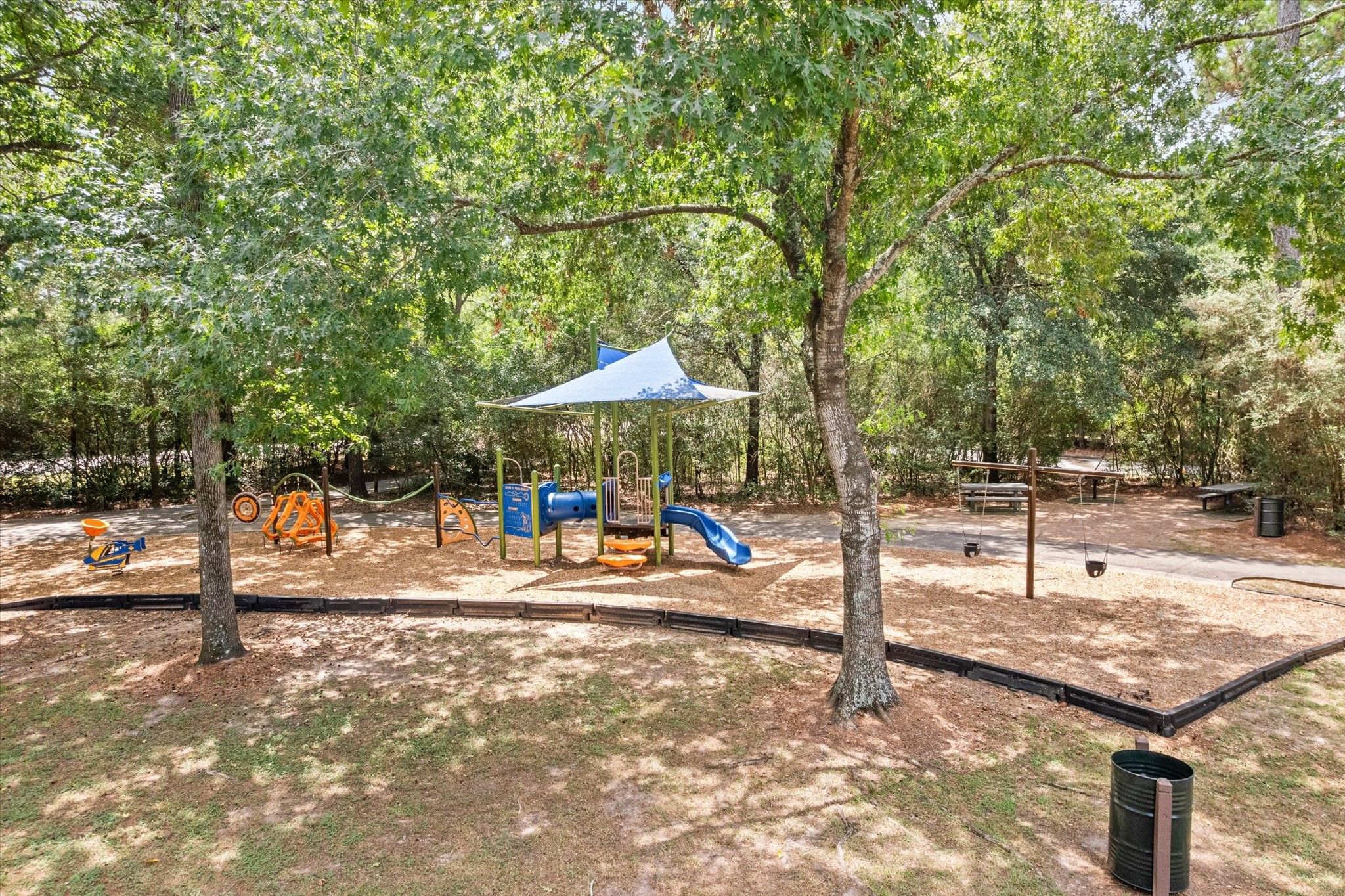 10 Seneca Place Property Photo 30