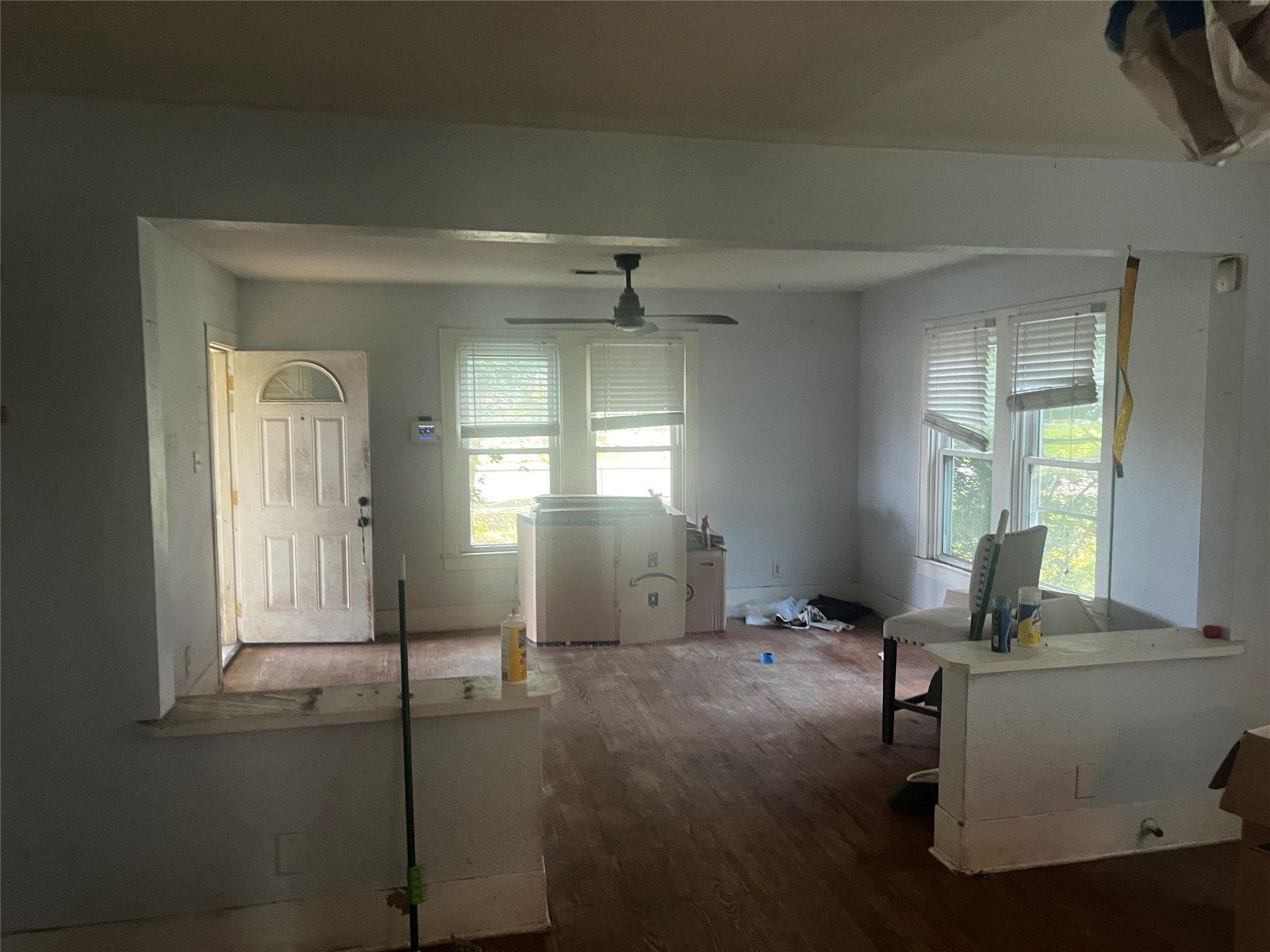 701 Oak Street Property Photo 6