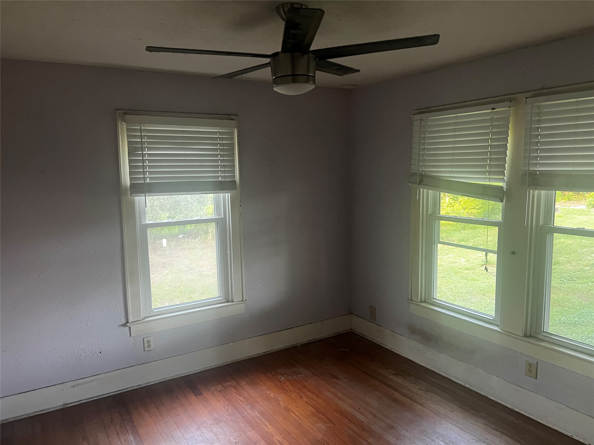 701 Oak Street Property Photo 14