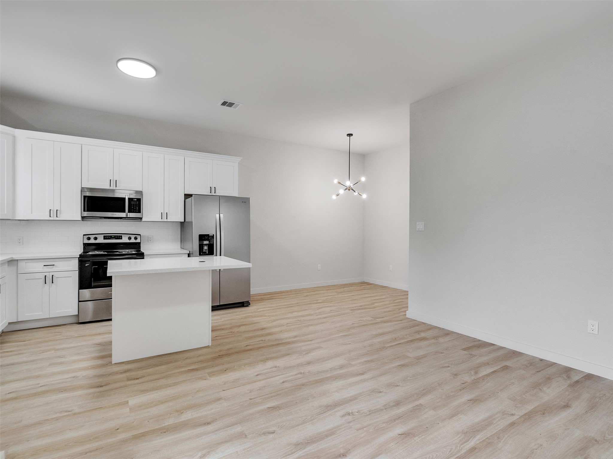 9707 Cargill Street A-b Property Photo 8