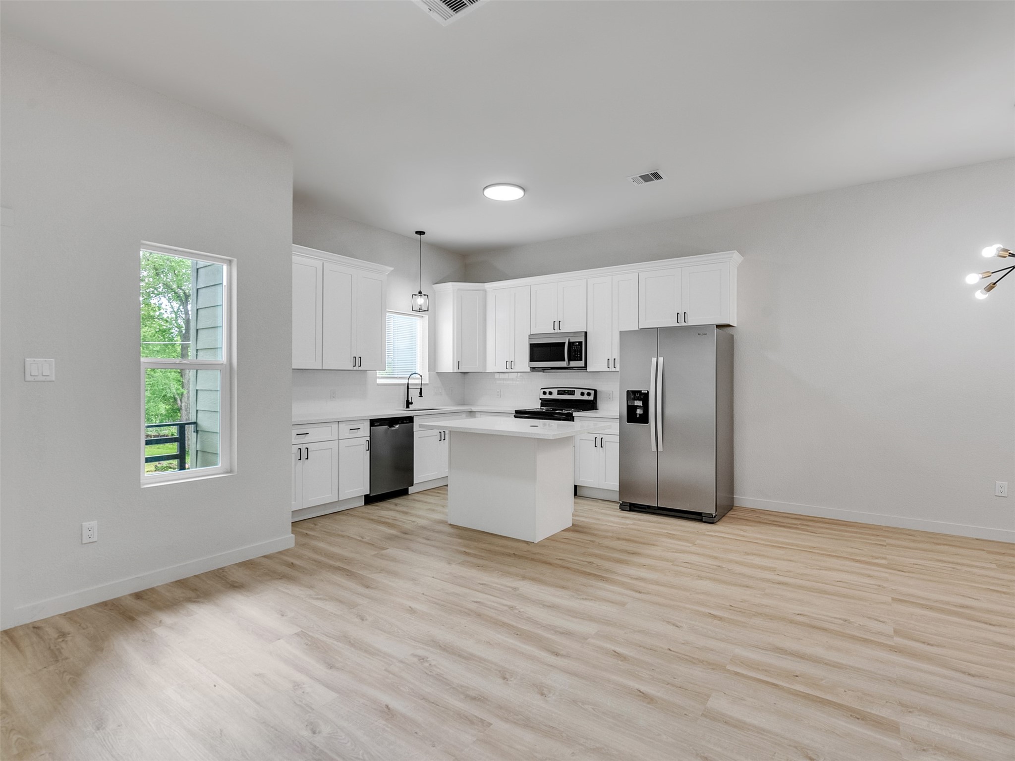 9707 Cargill Street A-b Property Photo 10