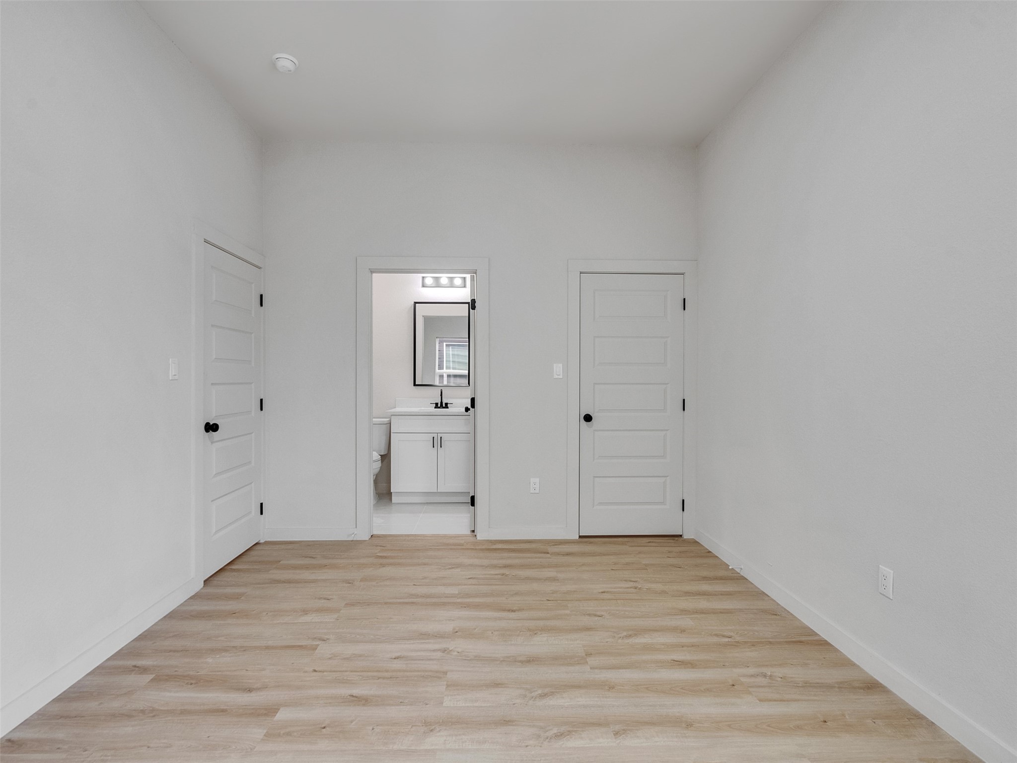 9707 Cargill Street A-b Property Photo 28