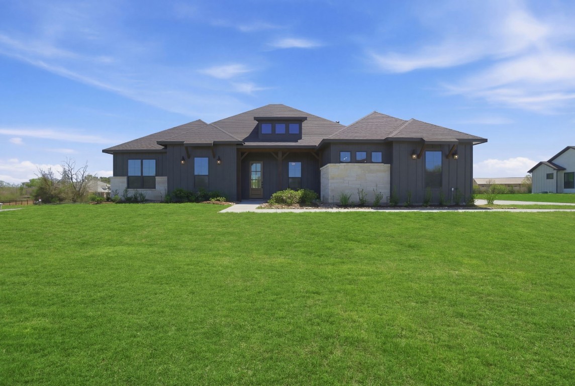 24903 Hopeview Way Property Photo 2