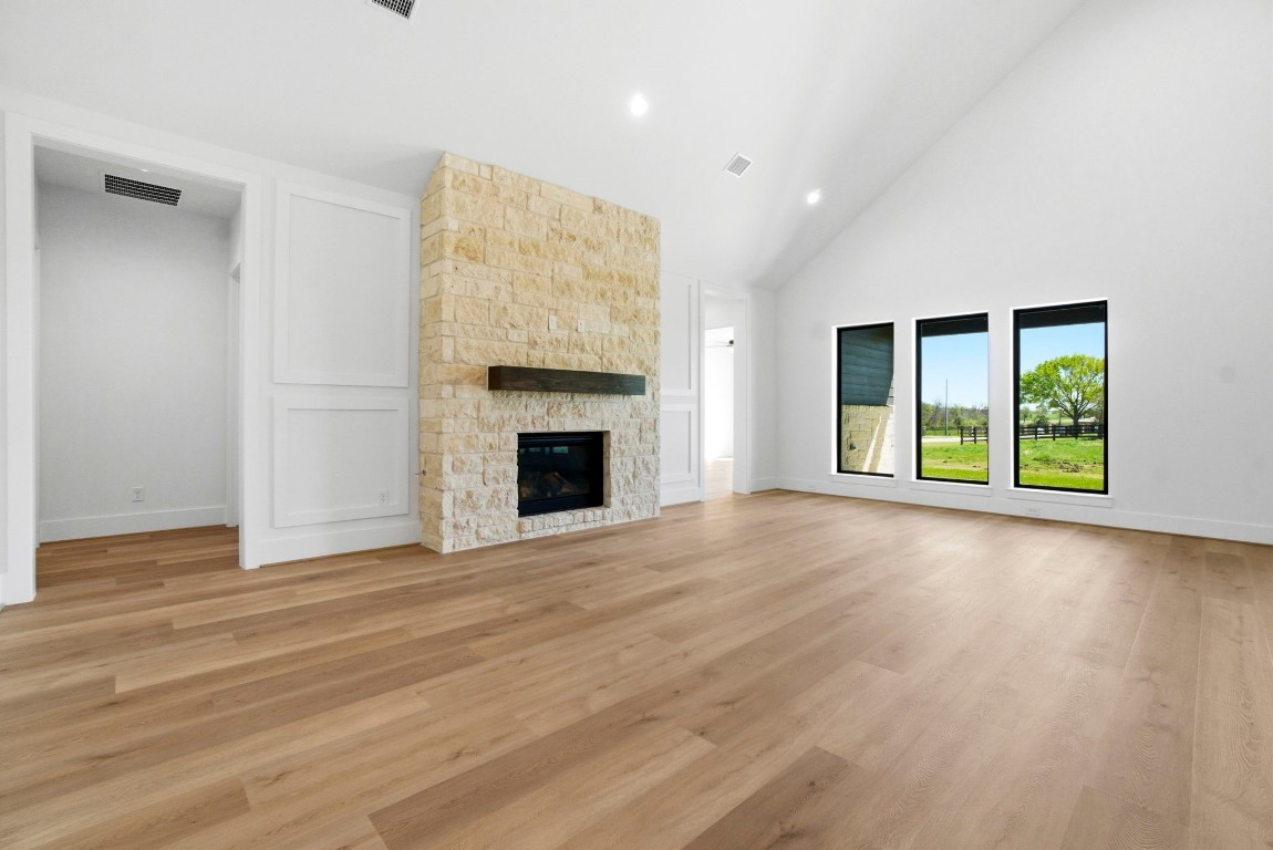 24903 Hopeview Way Property Photo 12