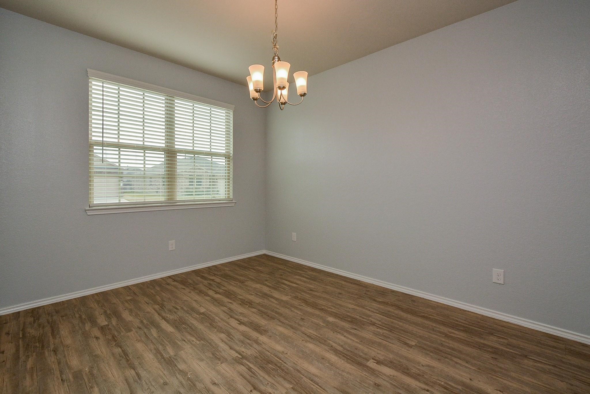 6035 Purple Iris Street Property Photo 10
