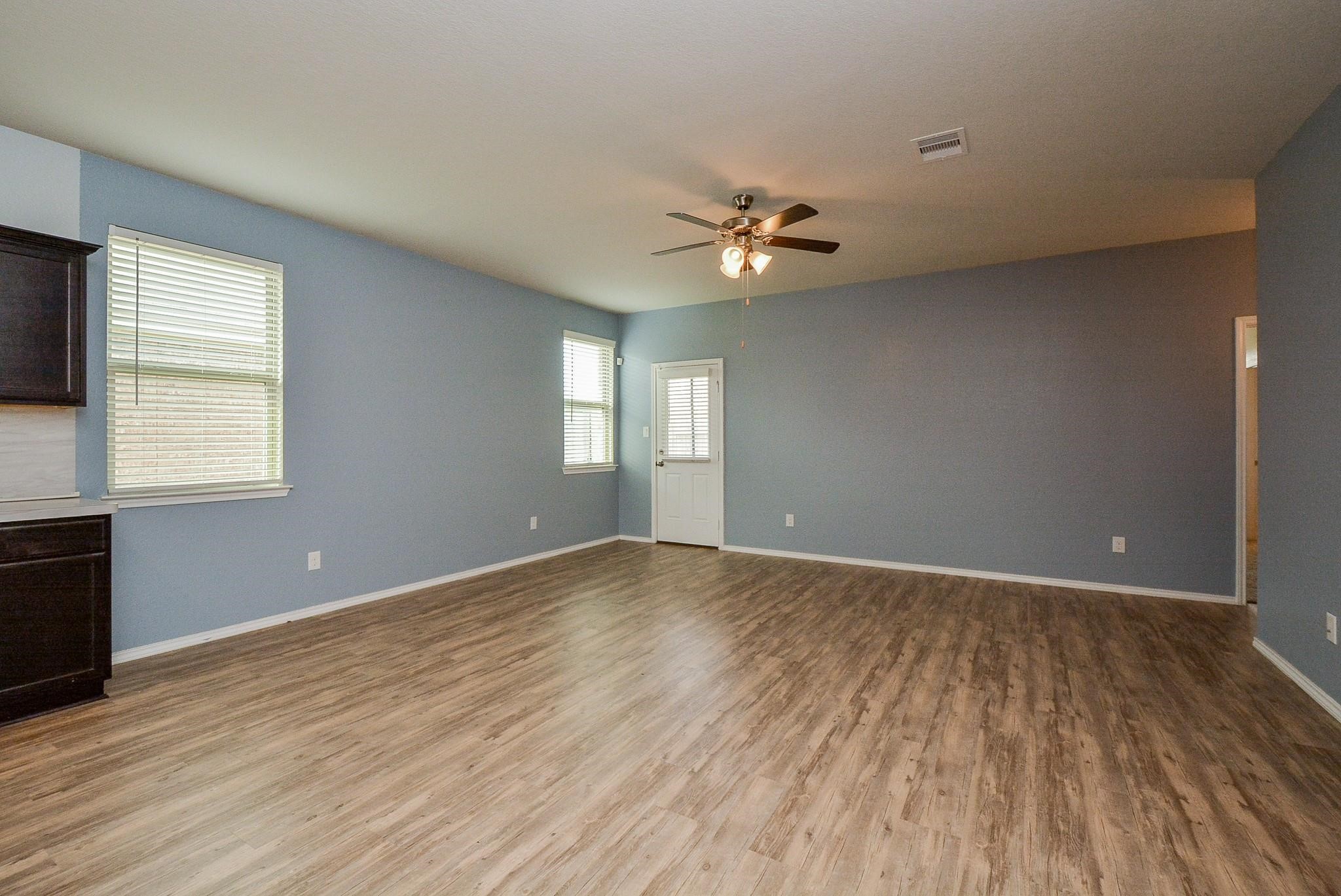 6035 Purple Iris Street Property Photo 19