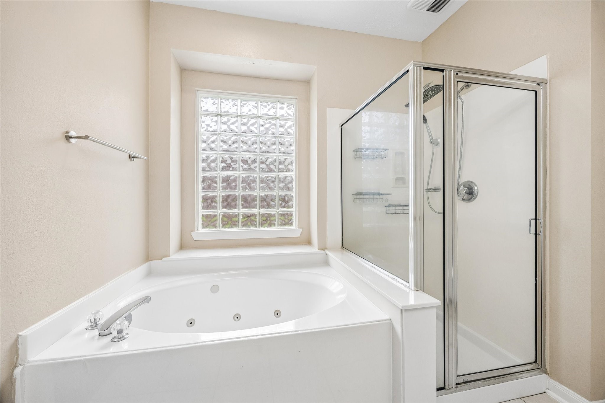 429 Blossomwood Drive Property Photo 18