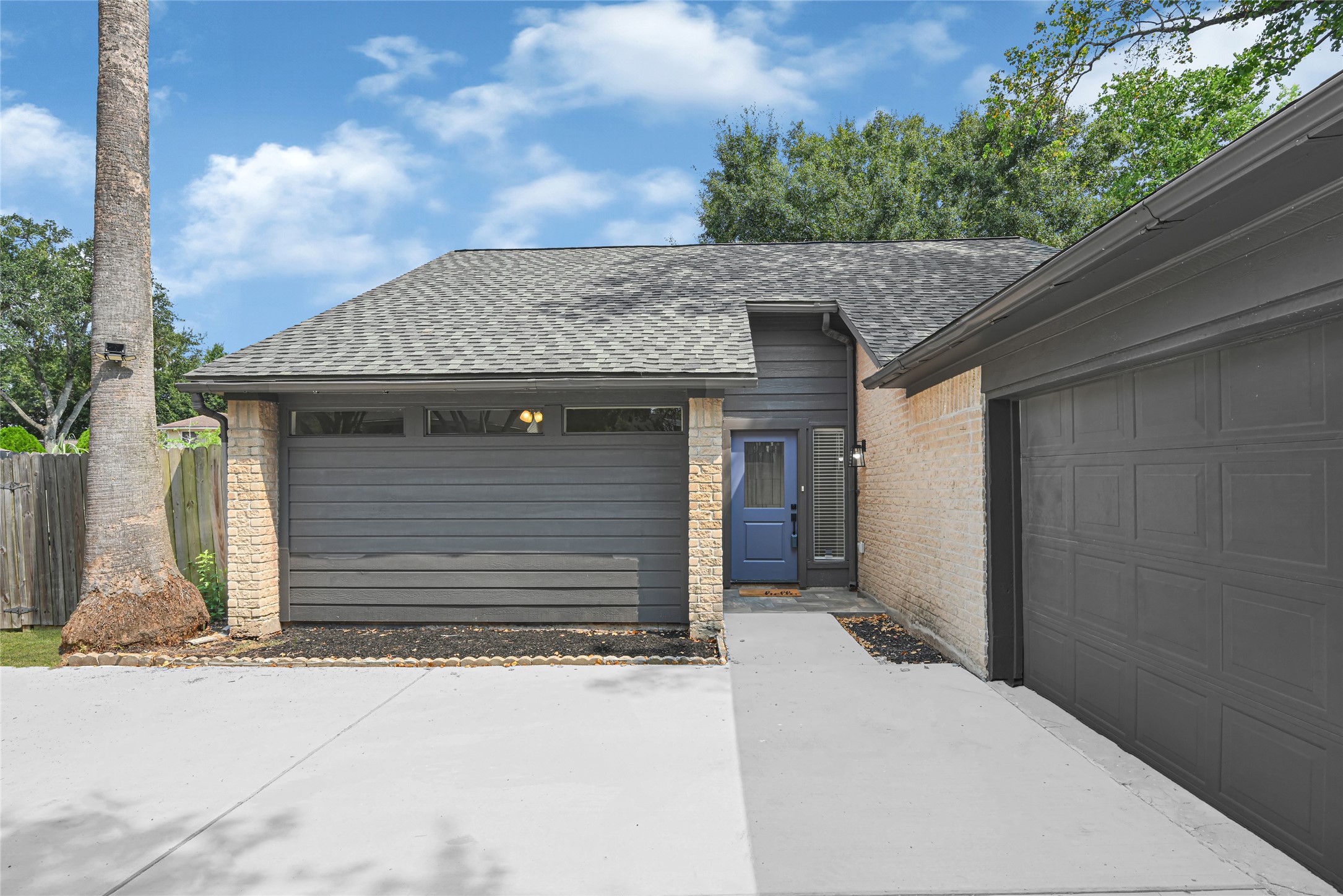 2314 Bright Meadows Drive Property Photo 2