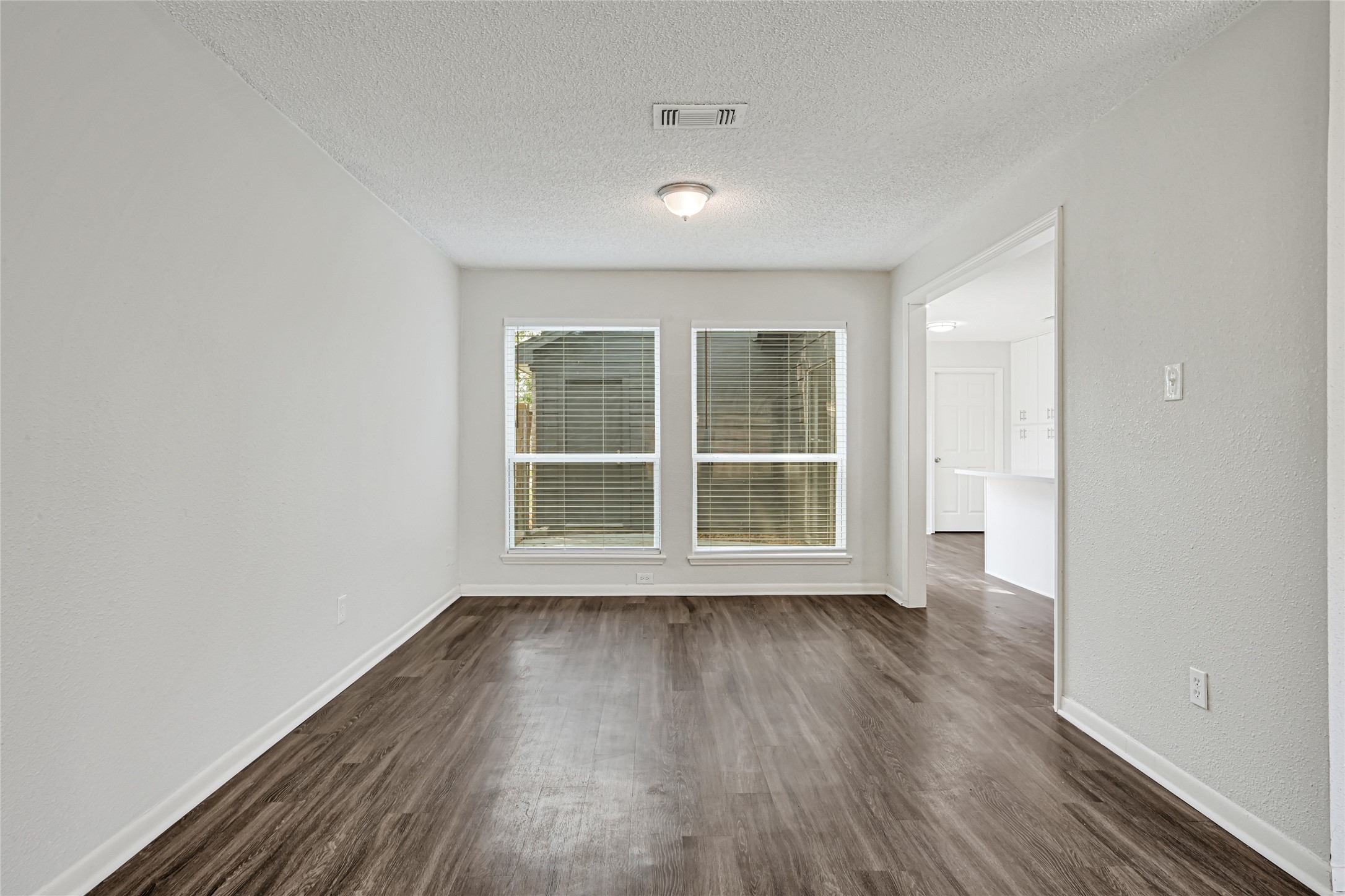 2314 Bright Meadows Drive Property Photo 6